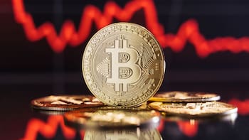 El precio de Bitcoin se hunde y alarma a los inversores: qué pasa con Ethereum
