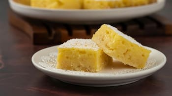 La “tarta de las monjas”: el postre esponjoso, sin harina ni levadura, que preparan las abuelas italianas