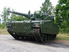 Las Fuerzas Armadas recibieron el primer blindado XM30 y encargaron 7 prototipos más con misiles antitanque, tecnología híbrida y una torreta operada a distancia