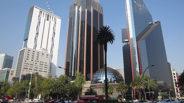 BMV en máximos históricos: 12 empresas alcanzan en 2025 niveles nunca vistos