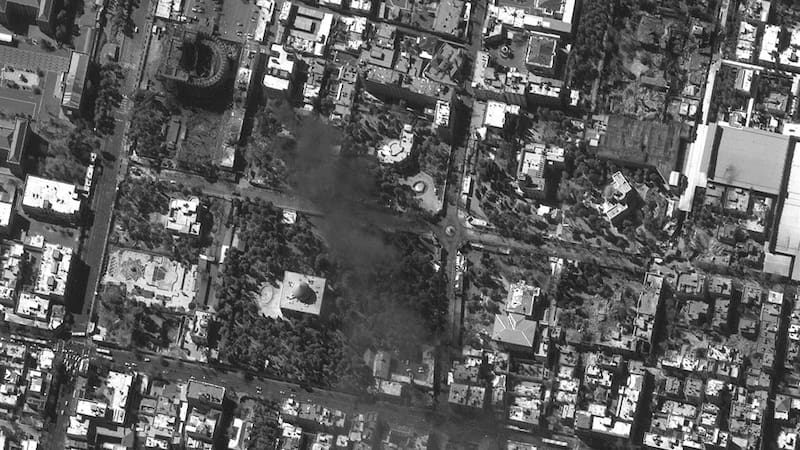 Israel afirma que 50 aviones atacaron un búnker subterráneo en Teherán que usan altos funcionarios del régimen