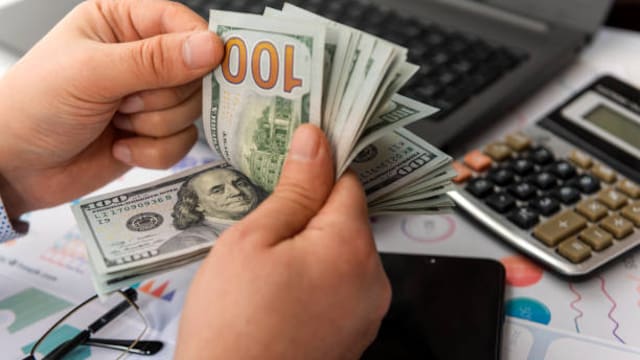 En pesos o en dólares: las claves para invertir en bonos según tu objetivo de ahorro