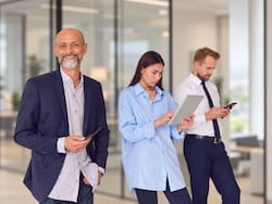 Los boomers superan a los millennials en bienestar y no tiene que ver solo con el dinero