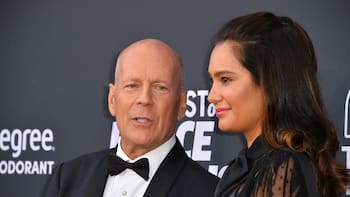 Bruce Willis, 71 años, transformó una cabaña en una mansión con cascadas, calefacción en el jardín y una gruta en Idaho y la vendió por US$5,5 millones