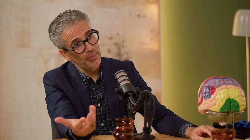 Bruno Ribeiro sostiene que los hábitos cotidianos influyen más en la salud cerebral que los suplementos o tratamientos costosos.