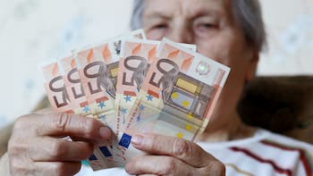 Buenas noticias | Estos son todos los aumentos que tendrá la pensión de viudedad en 2026