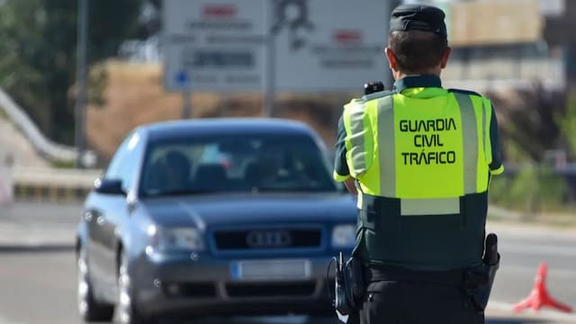 Oficial y confirmado | Prohibirán circular con una sola persona por vehículo: “El futuro de los coches será compartido o no será”