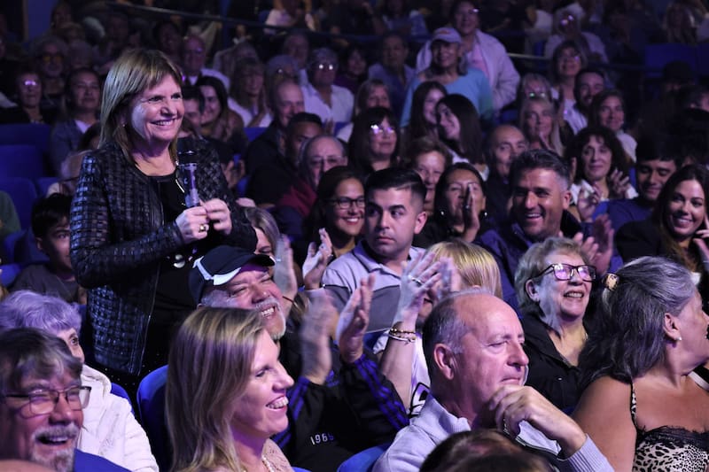 La senadora Patricia Bullrich en el show de Fátima Florez en Mar del Plata