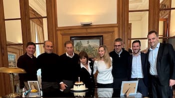 Adorni reunió a la Mesa Política: el cumpleaños de Bullrich y el próximo informe de gestión