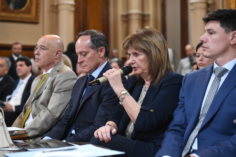 Se constiuy la Comisin de Trabajo y Previsin Social, en la que designaron a Patricia Bullrich como presidente y a *** como vice presidente, el 17 de diciembre de 2025, en el saln Azul del Senado de la Nacin, en Buenos Aires; Argentina (Fotos: Mario Mosca/Comunicacin Senado)
