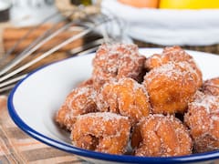 Buñuelos caseros fáciles, esponjosos y en menos de 20 minutos: ingredientes, paso a paso y los mejores trucos para que salgan perfectos