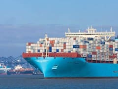 Emerge de las aguas buque de carga de propulsión nuclear: es capaz de transportar 14.000 contenedores y es considerado el más grande del mundo