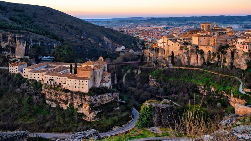 Buscan voluntarios que compren casas entre las montañas desde apenas 100 euros y a dos horas de la Capital