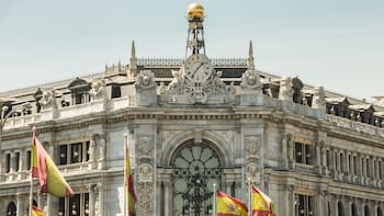 El Banco de España eleva al 2,6% su previsión de crecimiento para 2026 y sitúa la inflación en el 3,9%