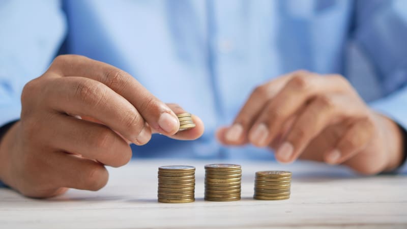 Cada venta nueva es una buena noticia en el estado de resultados y un agujero en la caja, porque la mercadería se paga antes de cobrarla.