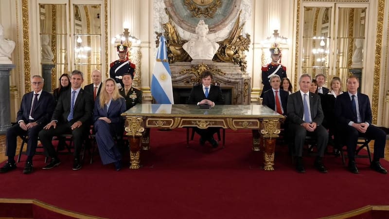 Milei evitó cualquier tono belicista. Fue tajante al descartar una escalada militar y sostuvo que la Argentina no cree en la guerra.