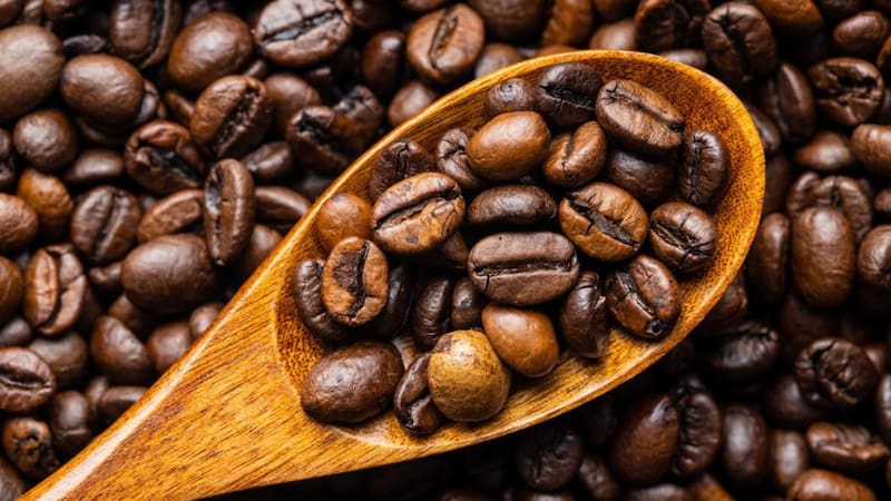 Los aranceles anunciados por Donald Trump causaron un aumento en los precios del café.