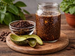 Mezclar café usado con cáscara de palta y agua | Para qué sirve y por qué lo recomiendan