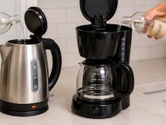 Poner vinagre dentro de la pava eléctrica y la cafetera: por qué lo recomiendan y para qué sirve