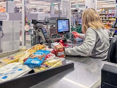 Ya es oficial | El Gobierno de Colombia decretó el nuevo horario de inicio de las jornadas nocturnas: será a partir del jueves 25