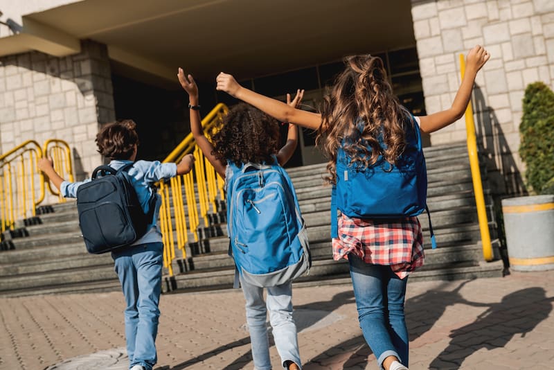 ¿Cuándo terminan las clases y cuándo volverán los alumnos a las aulas en España?