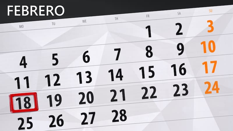 Calendar planner for deadline day, 18, monday