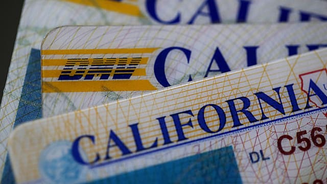 Oficial | California negará el registro del coche a quienes no completen este formulario clave