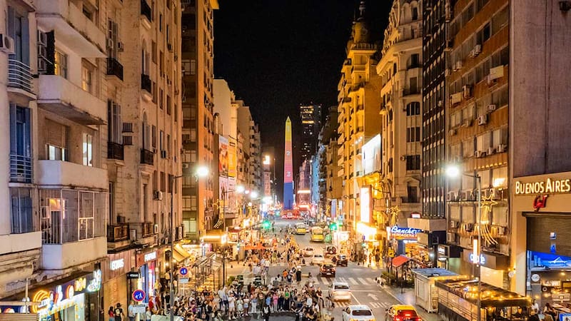 Las calles de Buenos Aires cambian para siempre.