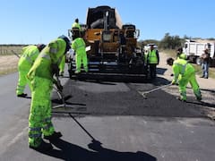 Oficial | El Gobierno levantará todas las calles para reasfaltar las principales carreteras del país con una inversión histórica