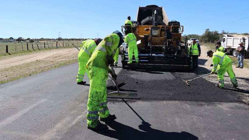 Oficial | El Gobierno levantará todas las calles para reasfaltar las principales carreteras del país con una inversión histórica