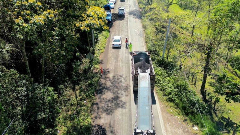 Oficial | El Gobierno levantará todas las calles para reasfaltar las principales carreteras del país con una inversión histórica