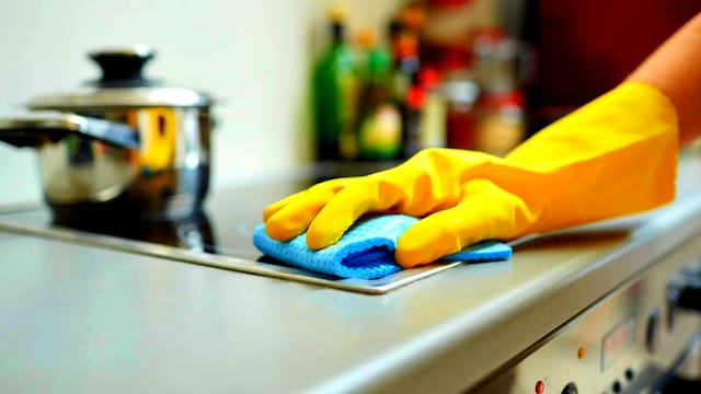 Aumento obligatorio en diciembre: empleadas domésticas celebran la medida del Gobierno