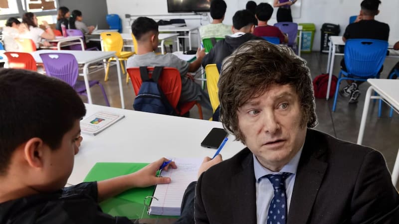 Cambian los colegios para siempre: cómo funcionarían los “vales” que propone Javier Milei para todas las escuelas del país. Foto: Prensa Ciudad