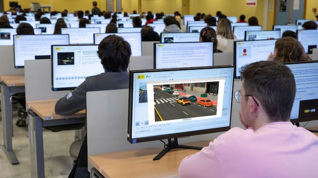 Cambian los exámenes de conducir para siempre: el Gobierno modificará el sistema y será más difícil aprobarlo