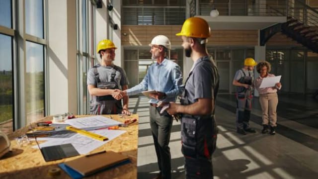 Ya es oficial | El Gobierno de Claudia Sheinbaum alteró la jornada laboral y todos laborarán menos horas por semana