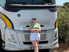 Miriam, camionera argentina en Europa: “Paso entre 22 y 24 días fuera trabajando, y cuando vuelvo a casa solo estoy tres o cuatro días con suerte”