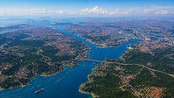 Ormuz quedó atrás | Este poderoso país prepara una revolución logística en el Mar Negro con un canal artificial: cambiará el tráfico marítimo para siempre