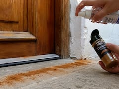 Rociar canela con alcohol en la puerta de la casa: para qué sirve y por qué lo recomiendan