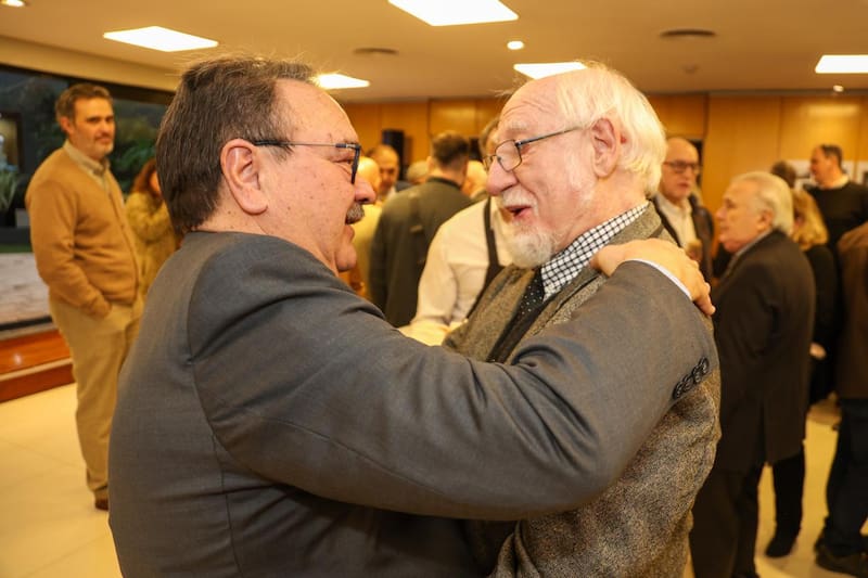 Jorge Tiravassi junto al Capitán de Ultramar Gustavo Vilgré Lamadrid.
