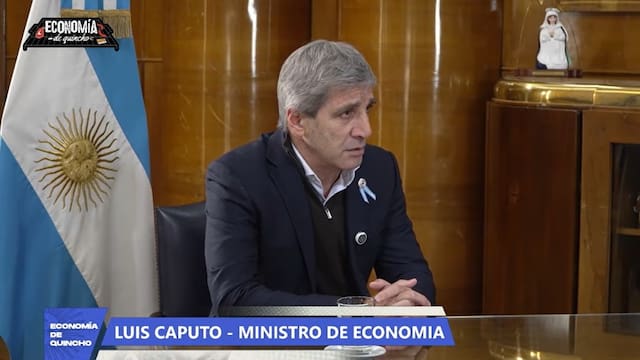 Deuda, dólar y elecciones: las definiciones de Caputo tras presentar el programa financiero hasta 2027
