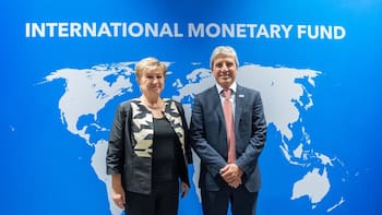 Caputo se reunió con Georgieva en Tailandia: elogios a la disciplina fiscal y cómo sigue la revisión