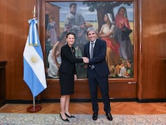 Con las garantías aprobadas, Caputo se reunió con el Banco Mundial: para cuándo esperan los fondos
