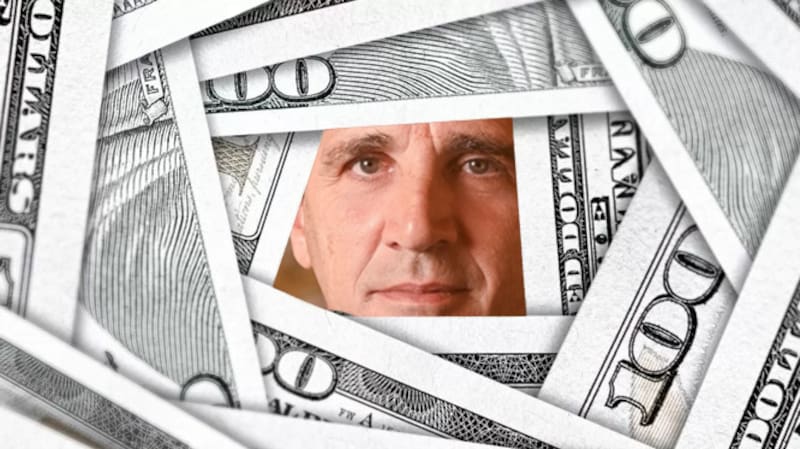 Caputo exigió a los bancos privados que acepten los "dólares del colchón"