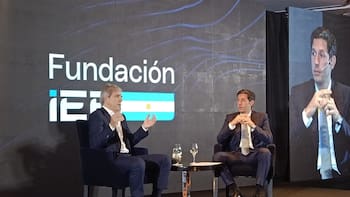 Caputo puso fecha: cuándo “se van” los impuestos “más molestos” y por qué no afectará el equilibrio fiscal