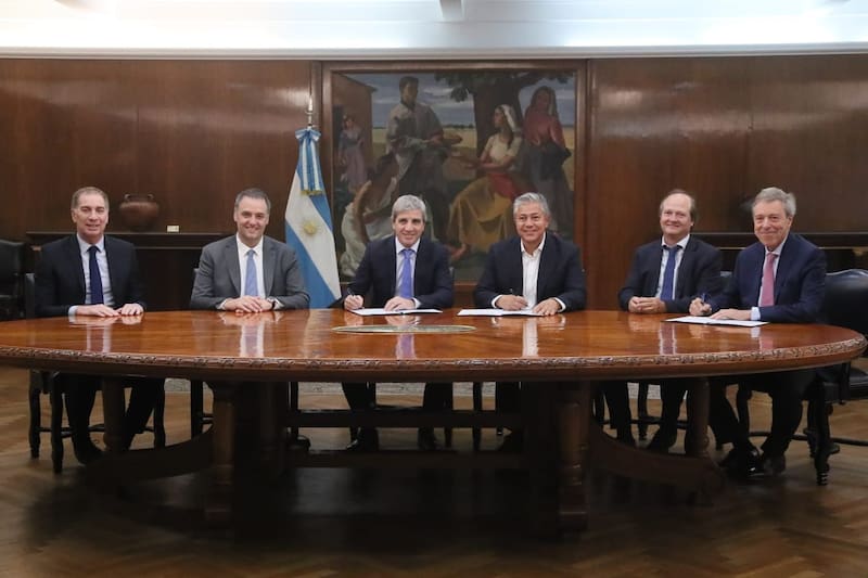 Reunión por retenciones petroleras