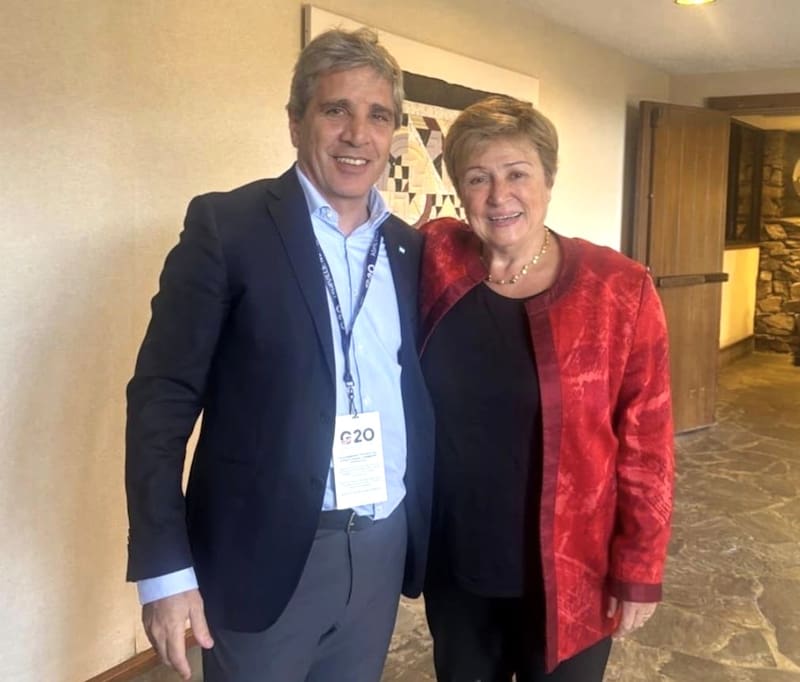Luis Caputo y Kristalina Georgieva