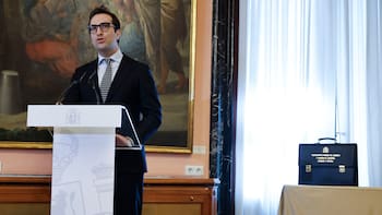 El Gobierno promete 21.000 millones a las CCAA y Arcadi España lanza un fuerte mensaje: “ninguna comunidad pierde; todas ganan”