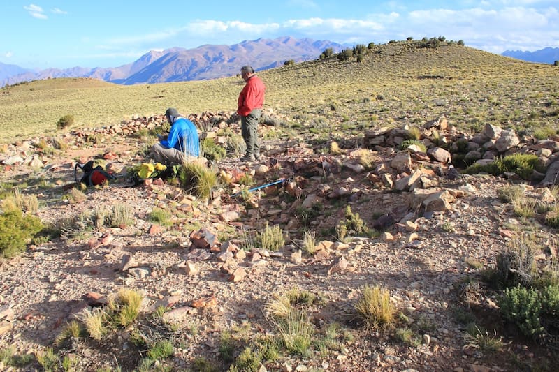 Misterio en la cordillera de Mendoza: arqueólogos argentinos y españoles hallaron una arquitectura que se ve desde el cielo y que podría ser un geoglifo.