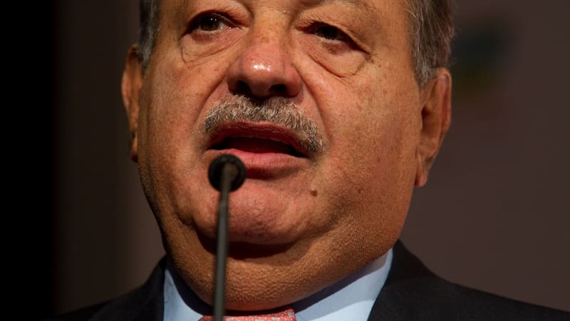 El plan de Carlos Slim para controlar México: compró un negocio multimillonario con control total por 30 años. Fuente: Shutterstock.