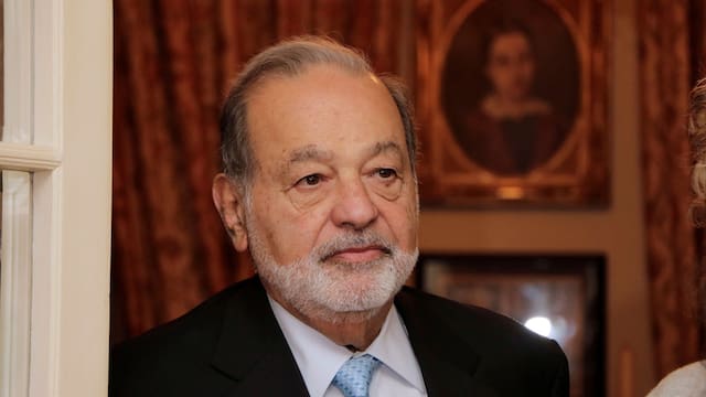 Carlos Slim repartirá su fortuna: entregará más de 7,000 pesos mensuales a jóvenes de hasta 30 años que cumplan con esta condición